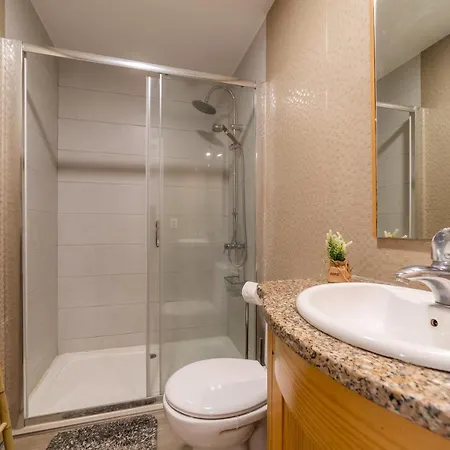Apartamento T2, Centro De Apartament